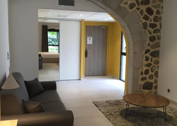 Hotel Du Cros D'auzon Saint-Maurice-dʼArdèche